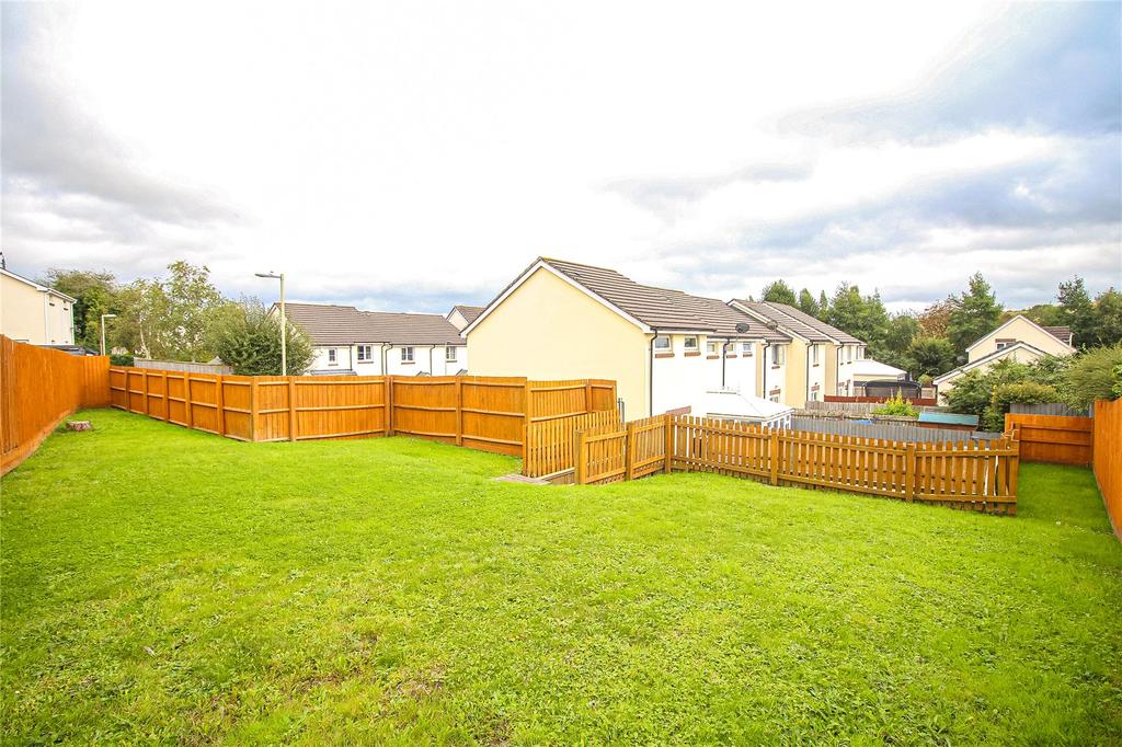 Buckland Close, Bideford, EX39 2 bed end of terrace house £220,000