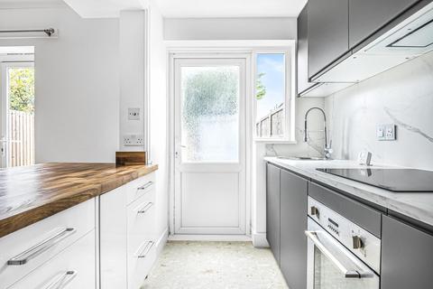 68 Gareth Grove, Bromley, BR1 5EQ