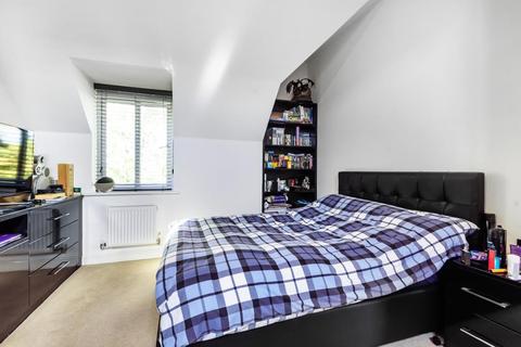 26 Edgeworth Close, Slough, SL3 7FS