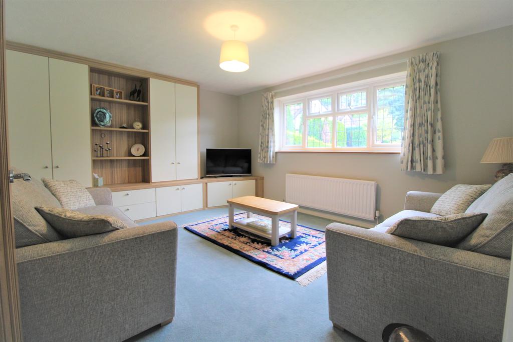 Bed 3 / Additional reception room