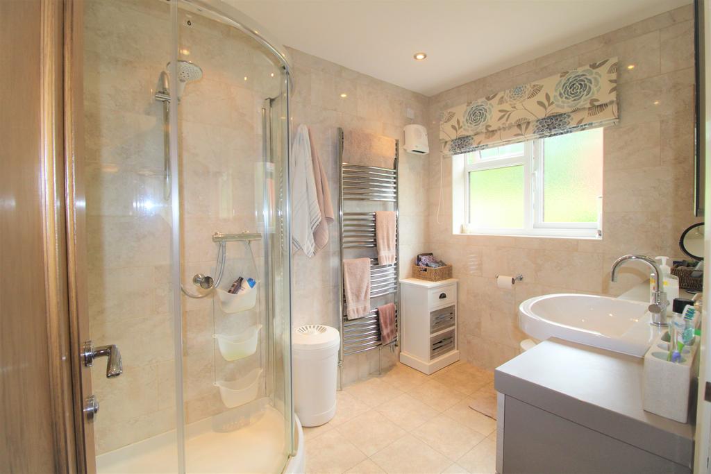 En suite