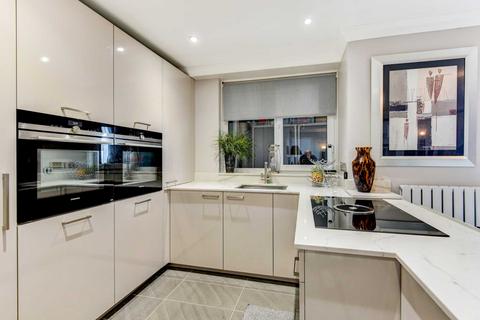 2 bedroom flat to rent, Kings Way Court, Hove