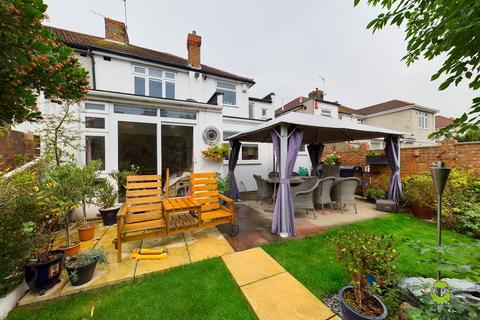 71 Parsonage Manorway, Belvedere, DA17 6LN