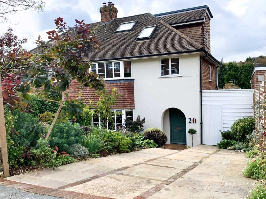 Fitzjohns Road, Lewes 4 bed semidetached house £729,950