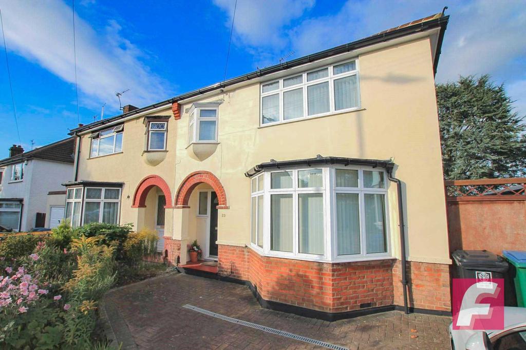Bushey Mill Lane, Watford 4 bed semidetached house £575,000