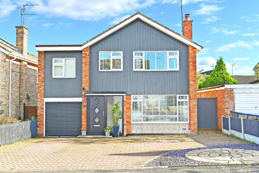 Grimbald Road, Knaresborough 4 bed detached house £425,000