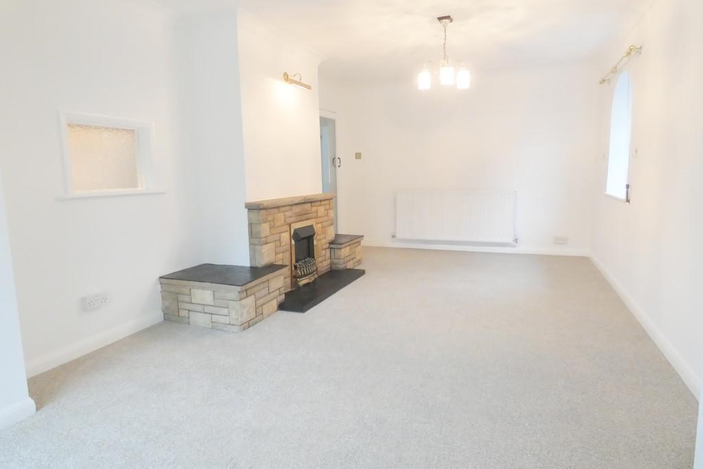Whitecrest, Great Barr, Birmingham 2 bed detached bungalow £295,000