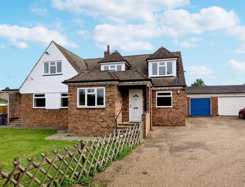 Orchard Drive, Tonbridge, TN10 4LU 4 bed detached house £700,000