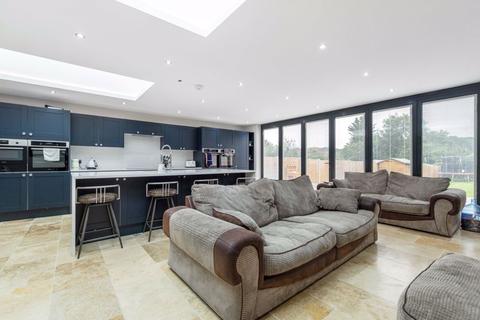 50 Cold Blow Crescent, Bexley, DA5 2DS