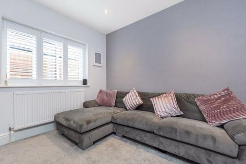 50 Cold Blow Crescent, Bexley, DA5 2DS
