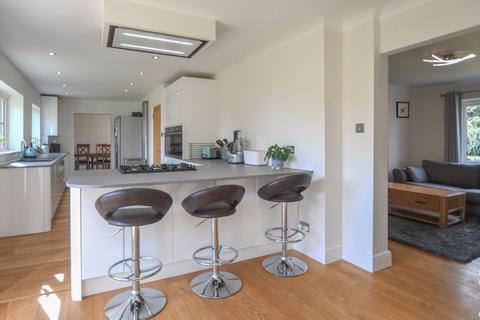 31 Blake Close, Walmer, Deal, CT14 7UB
