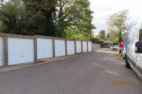 Terraced house to rent, Causton Road, Cranbrook