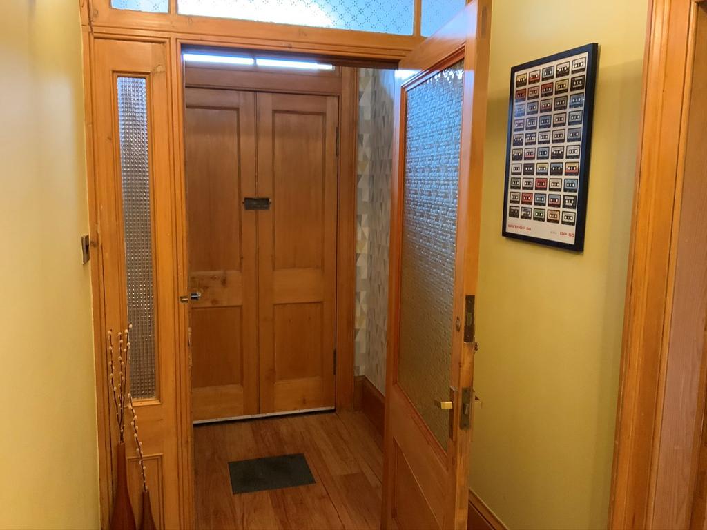 Townsend Place, Kirkcaldy, Fife, KY1 2 bed flat £189,995