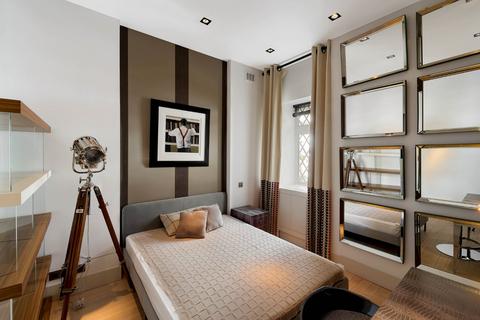 2 bedroom flat to rent, Stone Hall Gardens, Kensington Green, London
