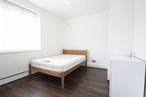 3 bedroom apartment to rent, Newcomen Street, SE1