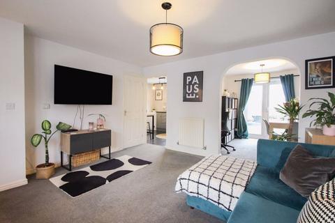 77 Chillington Way, Stoke-on-trent, ST6 8GJ