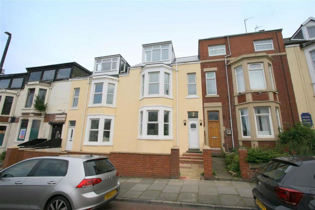 South Parade, Whitley Bay, NE26 3 bed £249,950