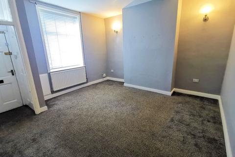 2 bedroom terraced house to rent, Osmond Street, Oldham, Greater Manchester, OL4