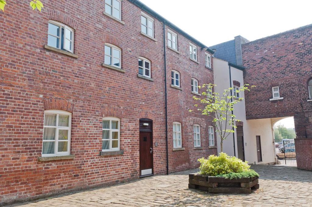 5 Borough Mews NH 10.jpg