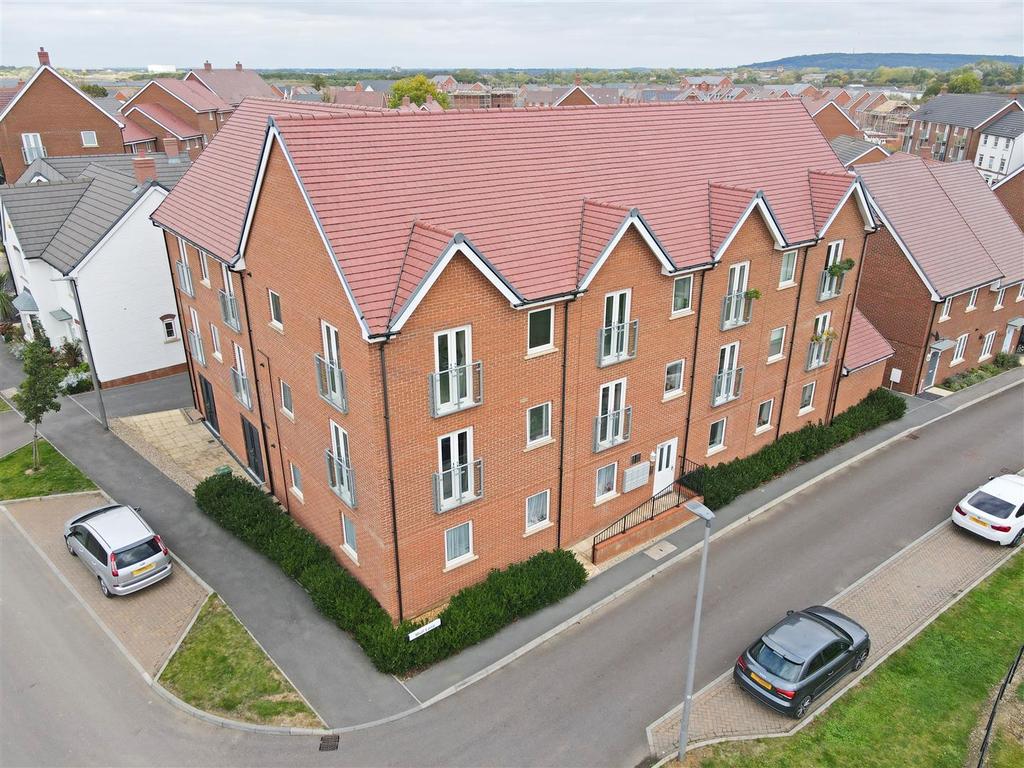 Mull Lane, Newton Leys, Milton Keynes 2 bed apartment £210,000