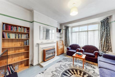 20 Ashness Gardens, Greenford, UB6 0RL
