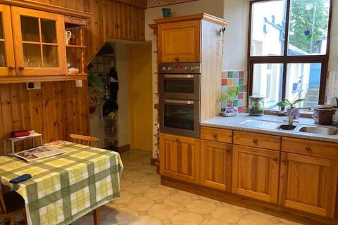 Frondeg, 14 Ffrydan Road, Bala, LL23 7RT