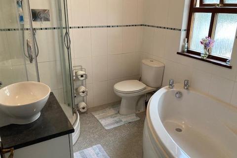 Frondeg, 14 Ffrydan Road, Bala, LL23 7RT