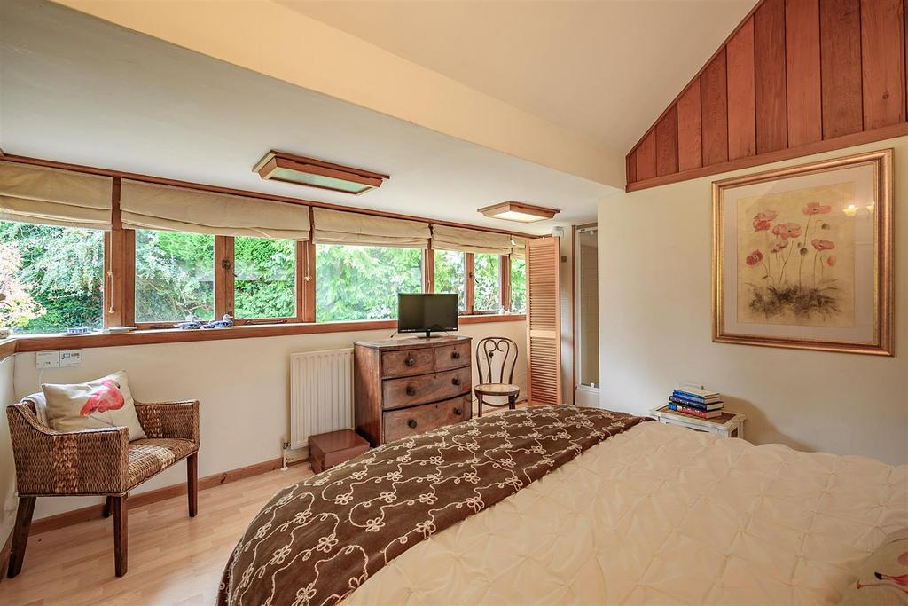 8481616-interior11.jpg