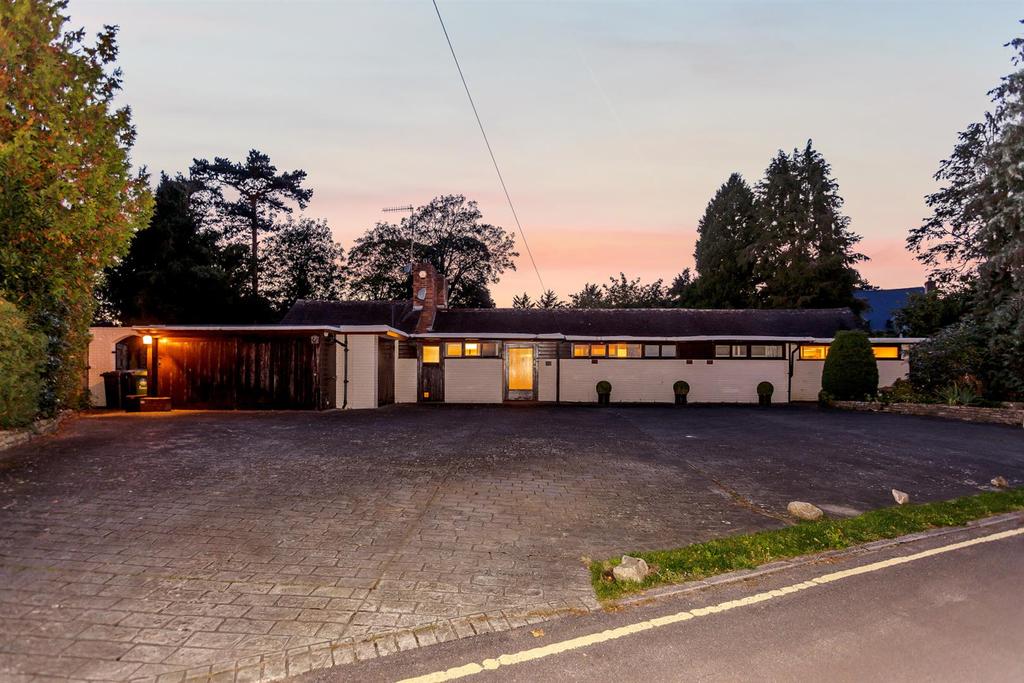 8481621-exterior14.jpg