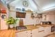 8481616-interior25.jpg