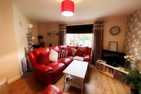 2 bedroom apartment for sale - Haydon Drive, Wallsend, Tyne And Wear, NE28