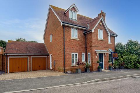 28 Foreland Heights, North Foreland, Broadstairs, CT10 3FU