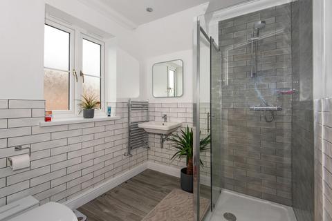 28 Foreland Heights, North Foreland, Broadstairs, CT10 3FU