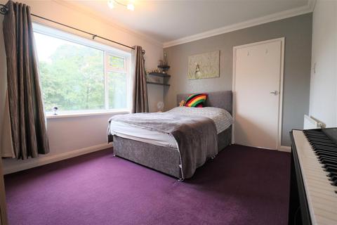 23 Beechfield Drive, Willerby, Hull, HU10 6DF