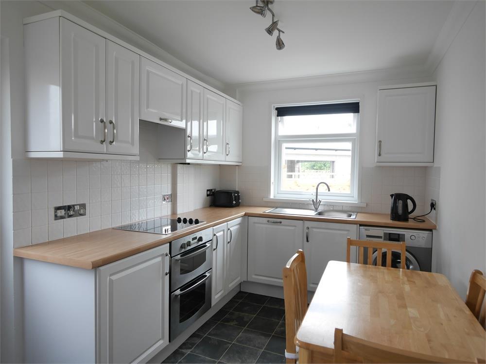 Wordsworth Avenue, Penarth 3 bed semidetached house £365,000