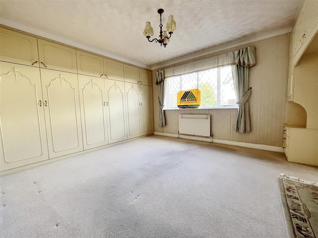 Master bedroom suite