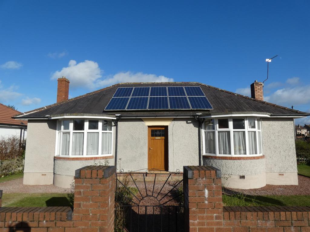 London Road, Carlisle, CA1 3EY 2 bed detached bungalow £200,000