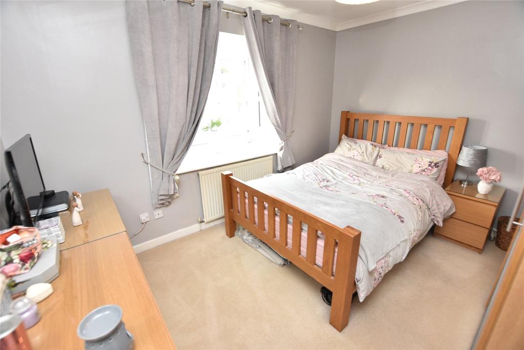 Whitefriars Drive, Halesowen, West... 2 bed terraced house £180,000