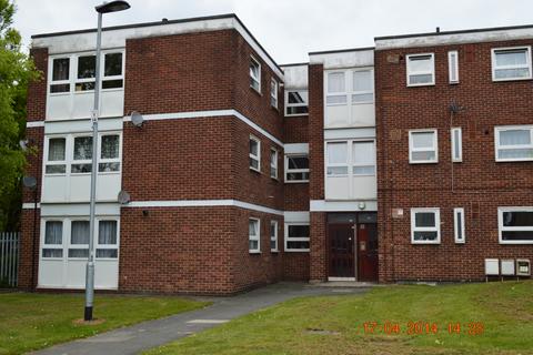 2 bedroom flat to rent, Thorhill Gardens,Barking, Essex, IG11