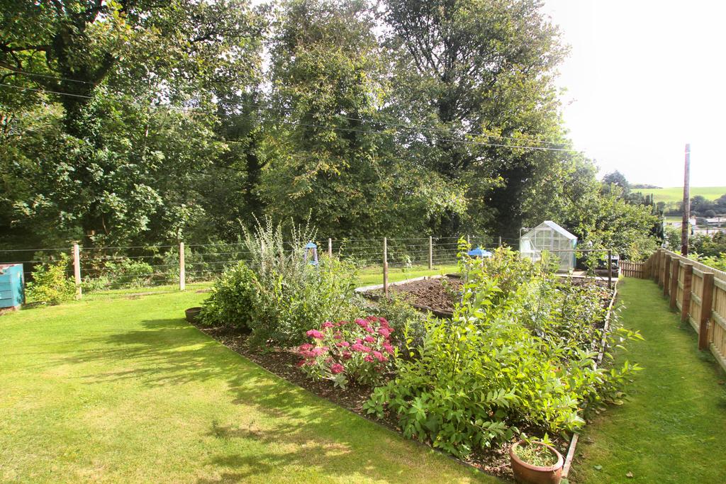 2 Queenshill Park, Ringford - Williamson and Henry