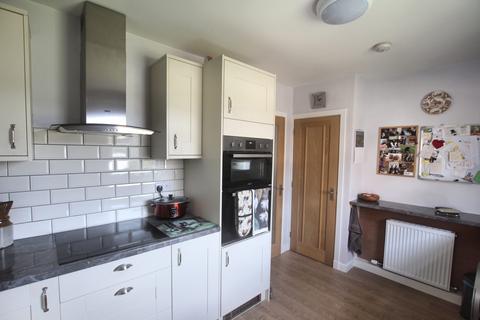 2 Queenshill Park, Ringford, Castle Douglas, DG7 2AJ