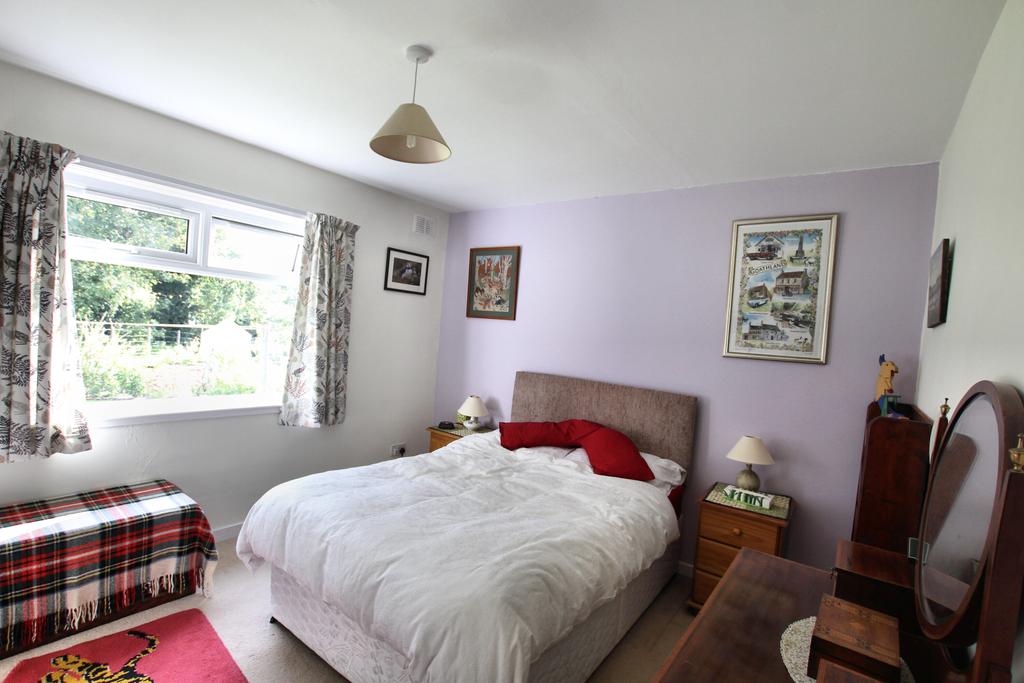 2 Queenshill Park, Ringford - Williamson and Henry