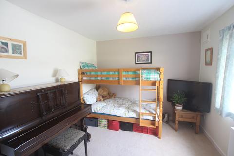 2 Queenshill Park, Ringford, Castle Douglas, DG7 2AJ