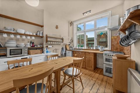 2 bedroom flat to rent, James Street, Covent Garden, London