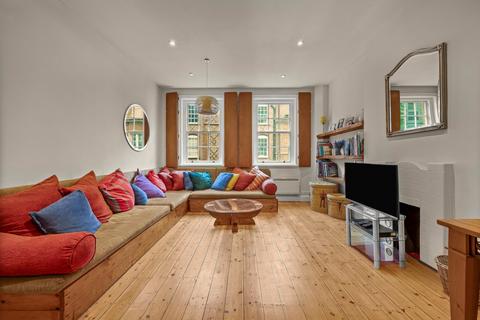2 bedroom flat to rent, James Street, Covent Garden, London