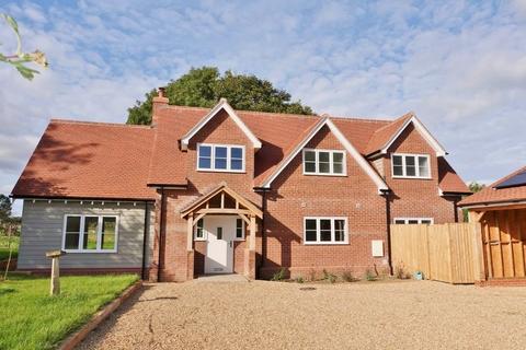 5 bedroom detached house to rent, Chapel Lane, Kirtling, Newmarket
