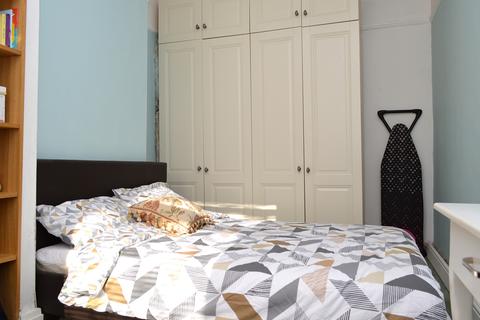 37 Incline Road, Oldham, OL8 4QW