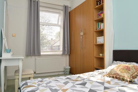 37 Incline Road, Oldham, OL8 4QW