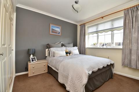 3 Jackdaw Close, Stevenage, SG2 9DA