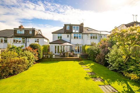 81 Worcester Crescent, Woodford Green, IG8 0LT